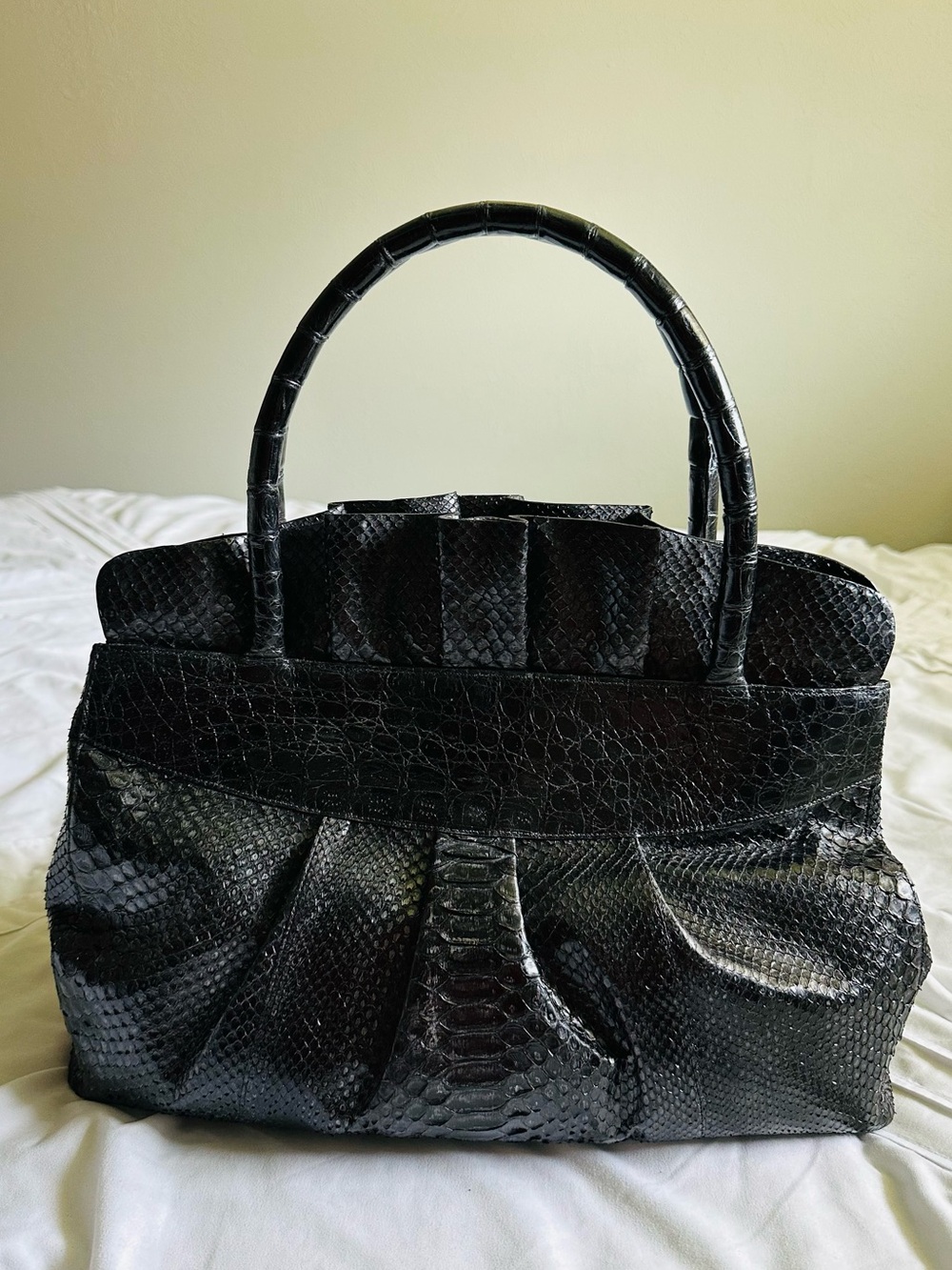 NANCY GONZALEZ Elegant Black Python-Leather-Suede Handbag Workbag Laptop bag EUC